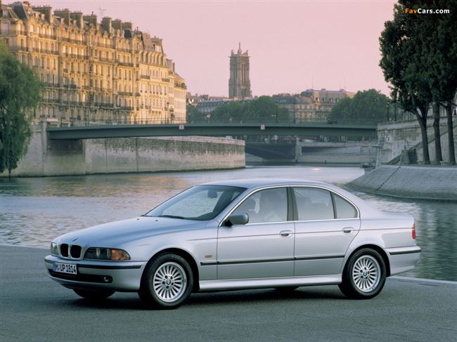 Видео BMW E39 Sedsan/Touring